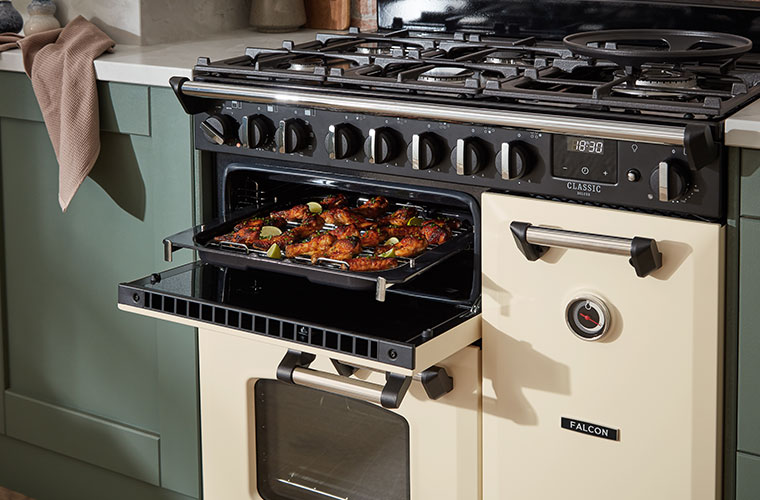 Hochwertige Rangecooker Ausstattung.